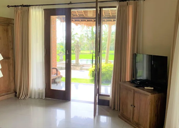 Hotel Pajar House &