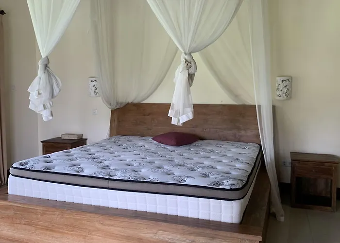 Pajar House &
