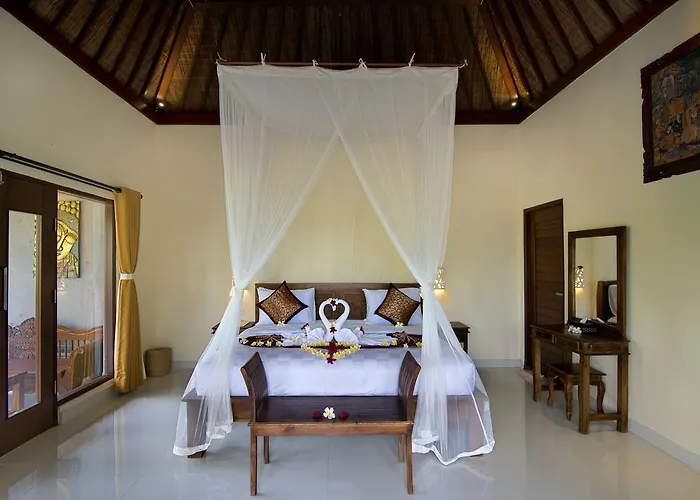 Hotel Pajar House &